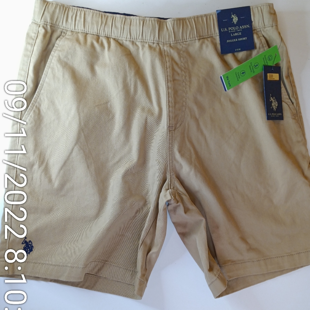U.S. POLO ASSN. Short Pants Tan color.